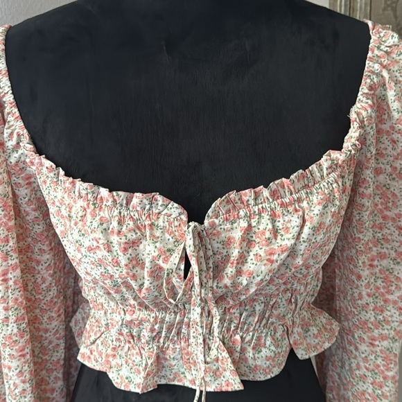 Mable Floral print bubble sleeves Crop top peasant cottage Boho blouse Sz M - Picture 2 of 9